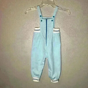 Winnie The‎ Pooh Disney Vintage Embroidered Denim Jean Bib Overalls